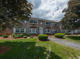 20B Washington Park Dr APT 6, Andover, MA 01810