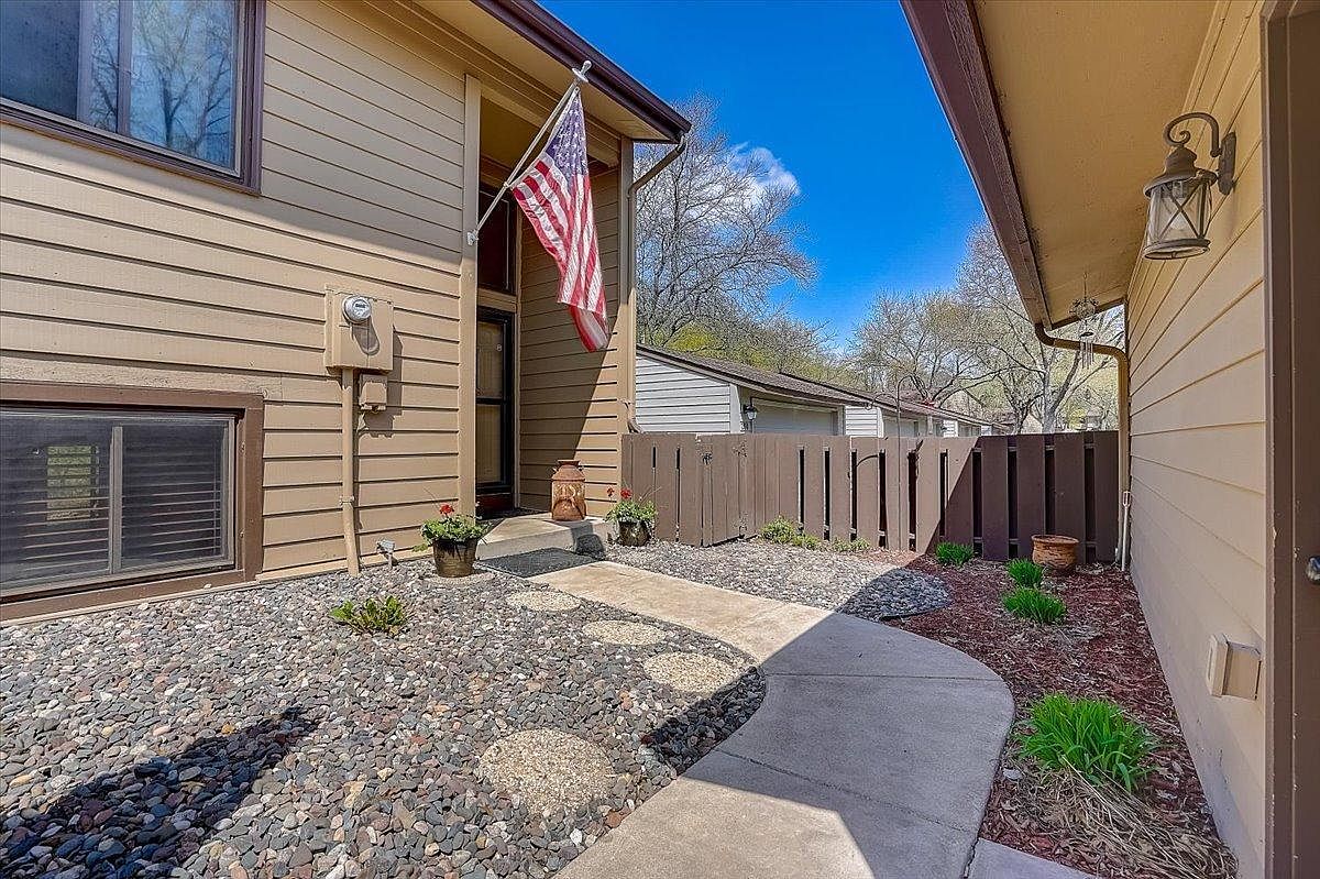 289 W Eagle Lake Dr, Maple Grove, MN 55369 Zillow