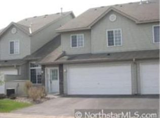 2404 Oakridge Cir, Hudson, WI 54016