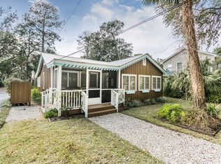4217 5th St, St Simons Island, GA 31522