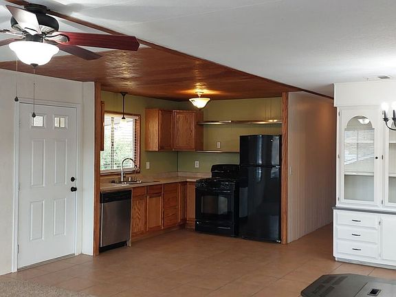 4th image of 2324 Bodfish Canyon Rd