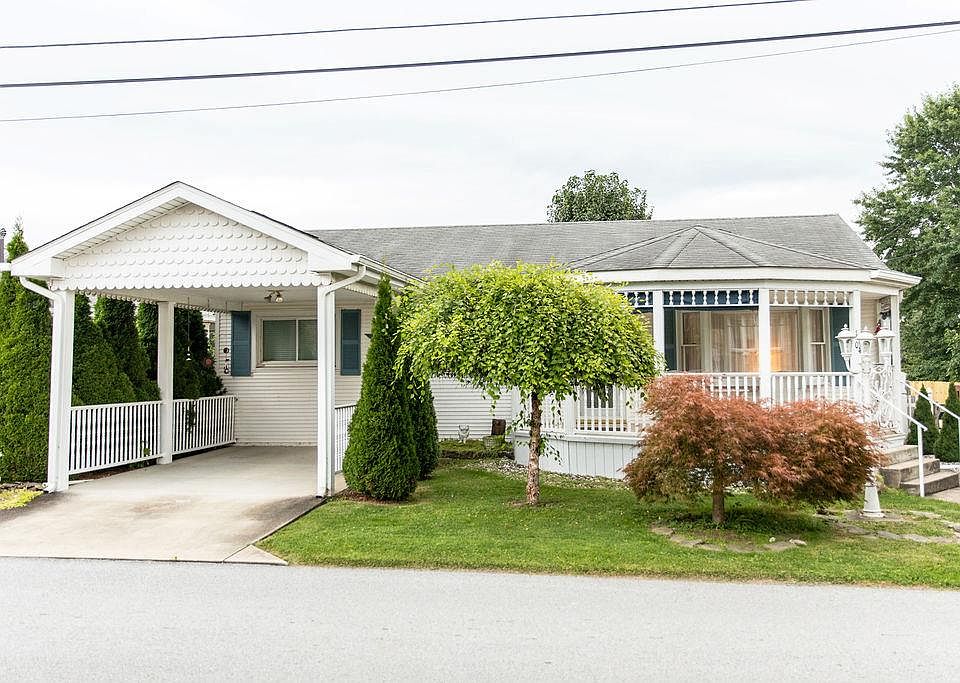 1st image of 1104 McConnell Drive