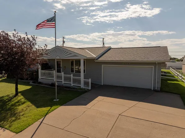 1342 Lawrence Dr, Hays, KS 67601
