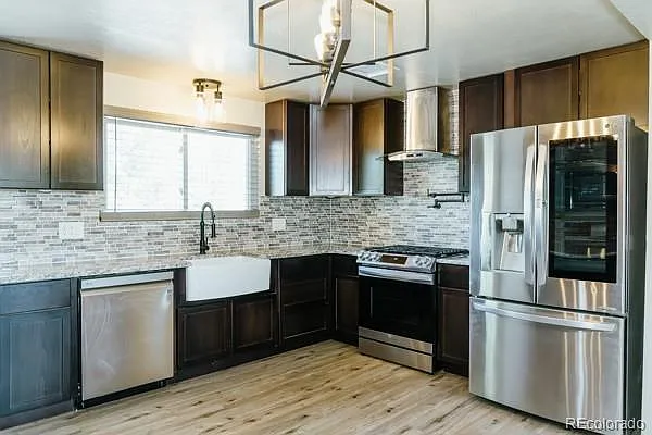 5 bed, 3.0 bath, 1784 sqft, $3,300 — Photo 2