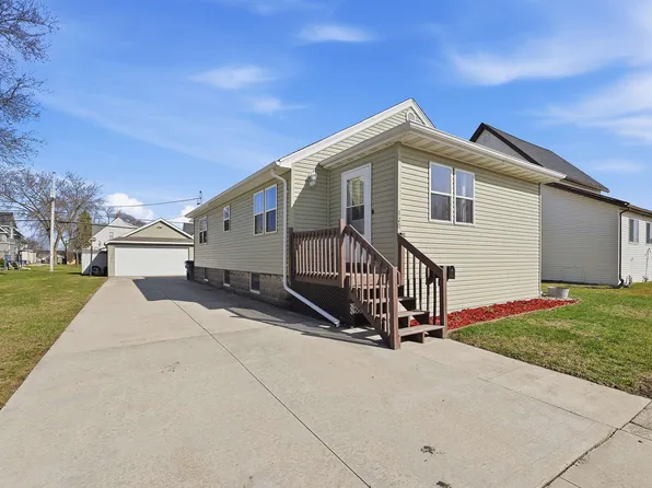 820 Minnesota Ave, Fond Du Lac, WI 54937