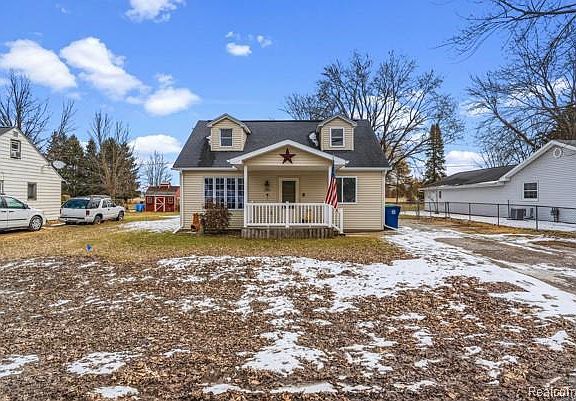 3rd image of 5135 Youngstown Pl