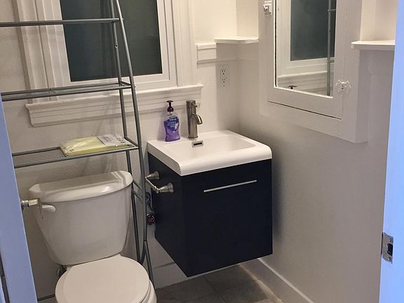 5th image of 1000 Powell St APT 41