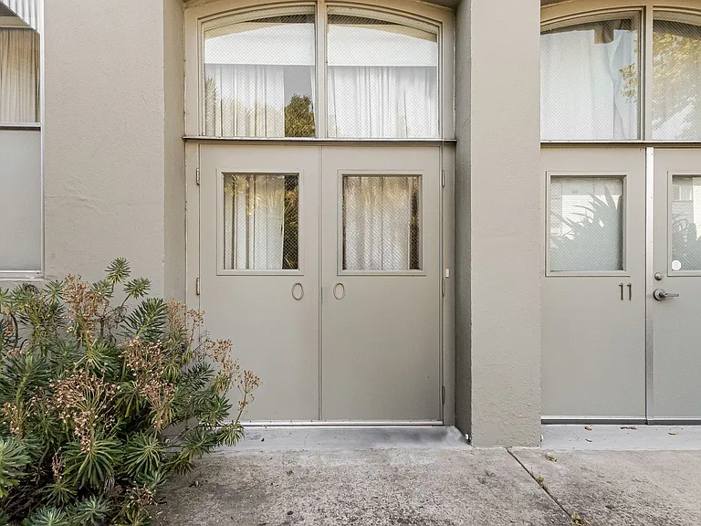 3240 Peralta St #10 — Photo 22