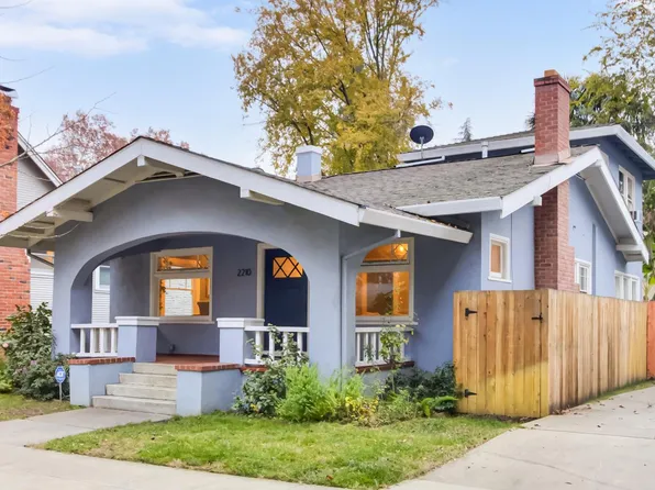 2210 D St, Sacramento, CA 95816