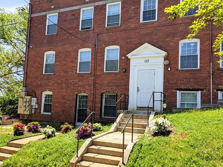 113 Wayne Pl SE #101 — Photo 15