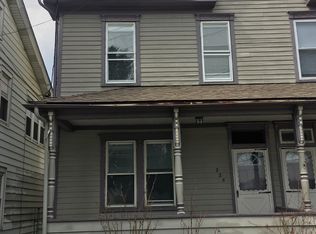 225 Main St, Walnutport, PA 18088