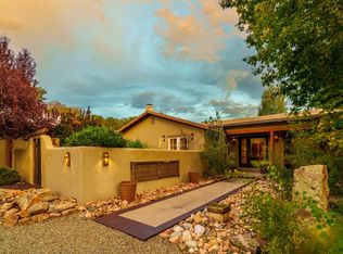 10 Sabina Ln, Santa Fe, NM 87508