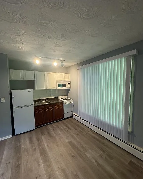 724 Delta Ave #18