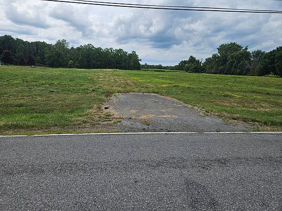 3rd image of 0 Maple Rd