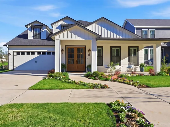 820 Park Place Blvd, Rockwall, TX 75087