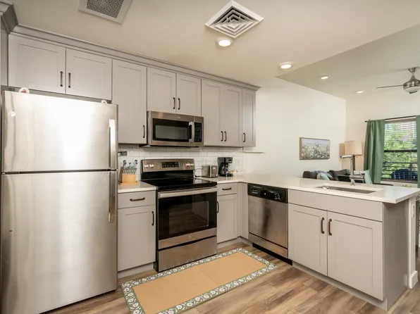 475 N 9th St #314, Phoenix, AZ 85006