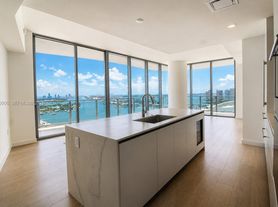 1400 Biscayne Blvd