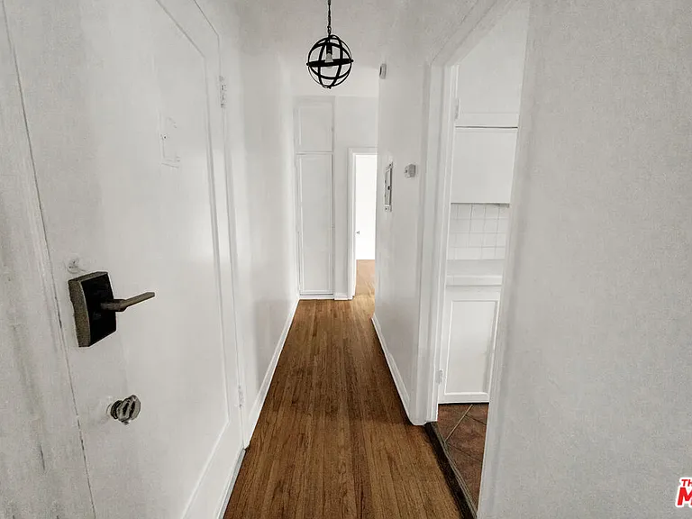 351 N Sierra Bonita Ave #2 — Photo 6
