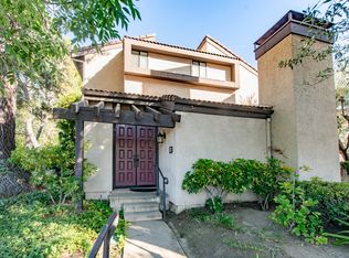 5757 Owensmouth Ave Unit 20, Woodland Hills, CA 91367