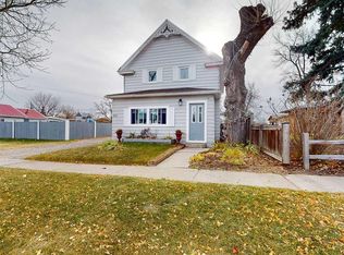 332 N Grey St, Granum, AB T0L1A0