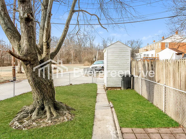 54 Stemmers Run Rd — Photo 15