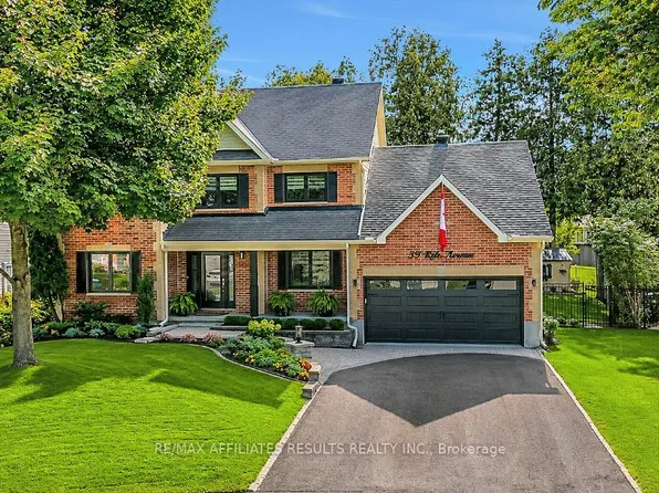39 Kyle Ave, Ottawa, ON K2S 1G9