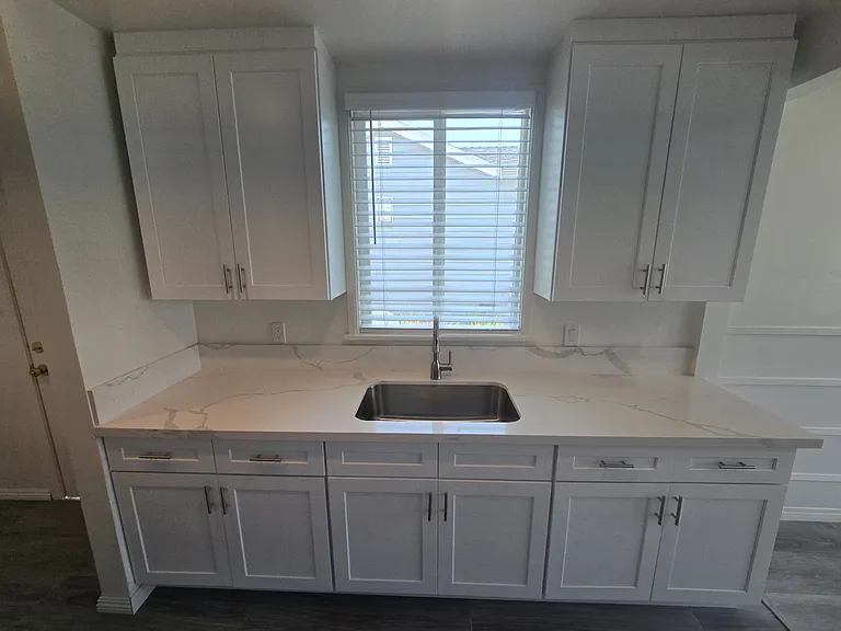 10544 Helendale Ave — Photo 10