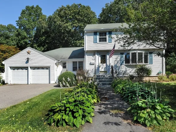 57 Nash Rd, Weymouth, MA 02190