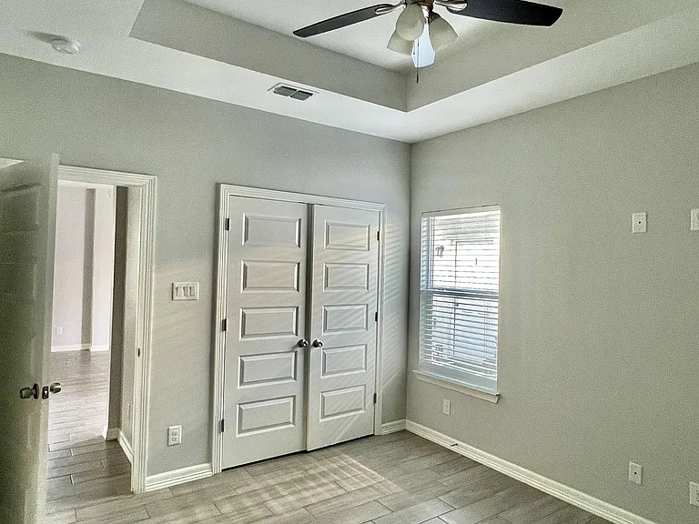 1201 W Heritage Dr — Photo 6