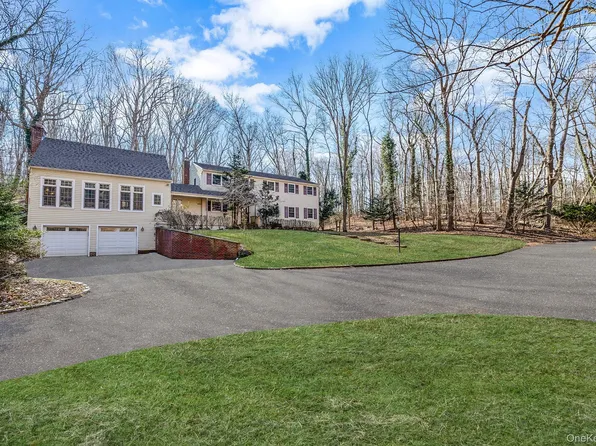 1 Spring Hollow Road, Nissequogue, NY 11780