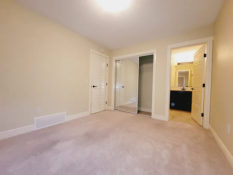 446 Allard Blvd SW #30 — Photo 11