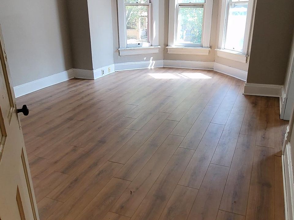 1st image of 1441 Neil Ave #3