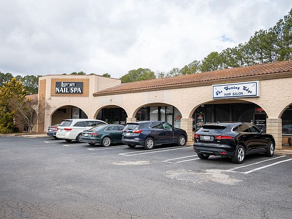 5th image of 175 Habersham Way