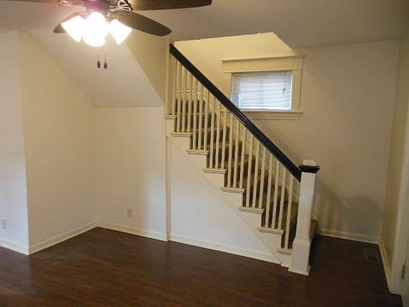 3rd image of 618 Alliance Ave