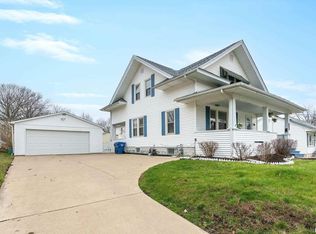 2308 Grand Ave, Davenport, IA