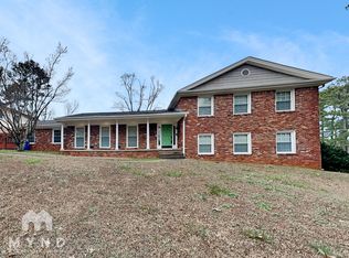 1688 Knob Hill Ct NE, Atlanta, GA 30329