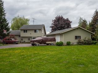 3359 Clearbrook Rd, Sumas, WA 98295