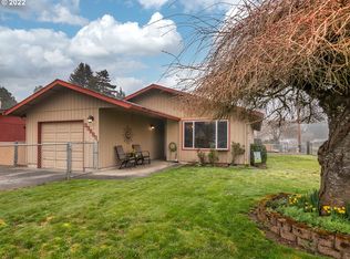 33283 SW Julie Ct, Scappoose, OR 97056