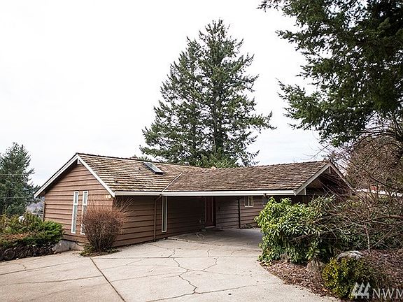 3rd image of 4317 Madrona Ln NW