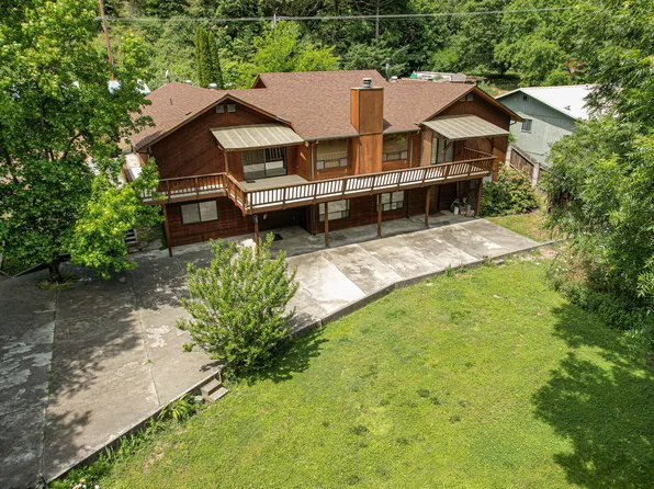 2686 N Highway 96, Willow Creek, CA 95573