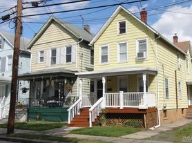 17 Clay St, Milltown, NJ