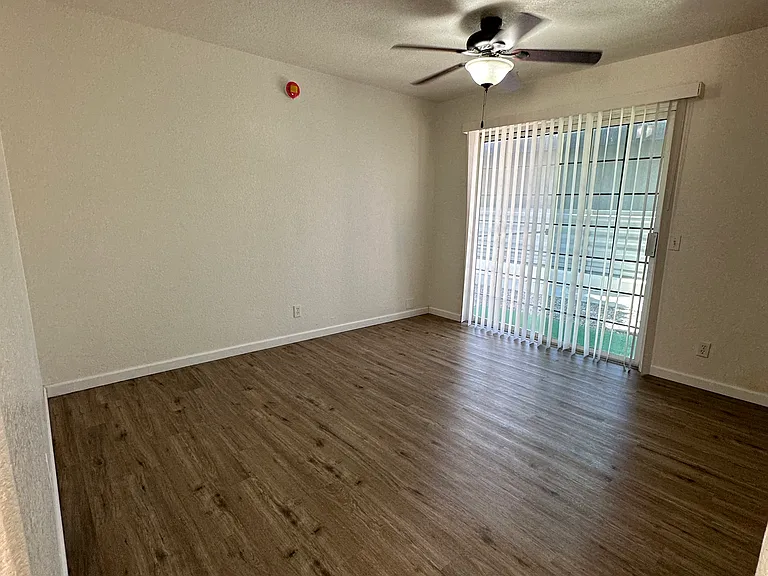 2798 N Junipero Ave #3 — Photo 5