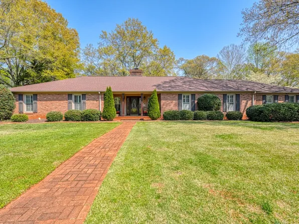 300 Crestview Ln, Spartanburg, SC 29301