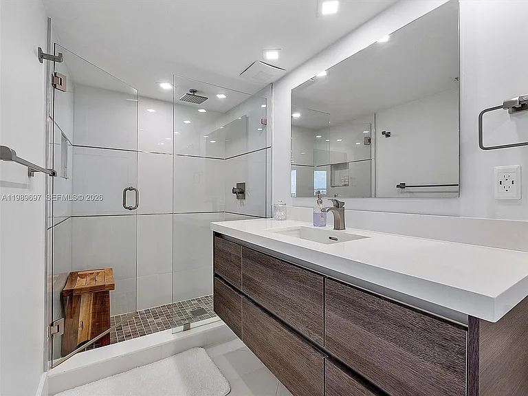550 S Ocean Blvd #1509 — Photo 24
