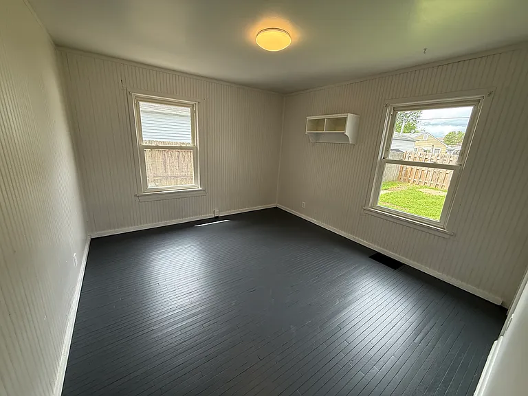 1314 Iowa St — Photo 11
