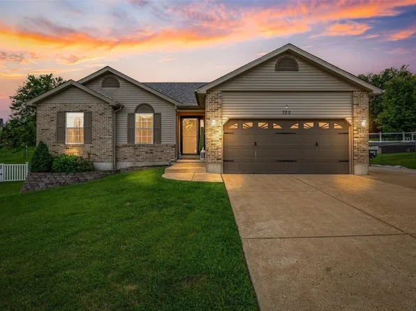 722 Prairie View Dr, Herculaneum, MO 63048