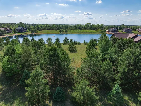 N7443 Silver Canoe Ct, New Lisbon, WI 53950