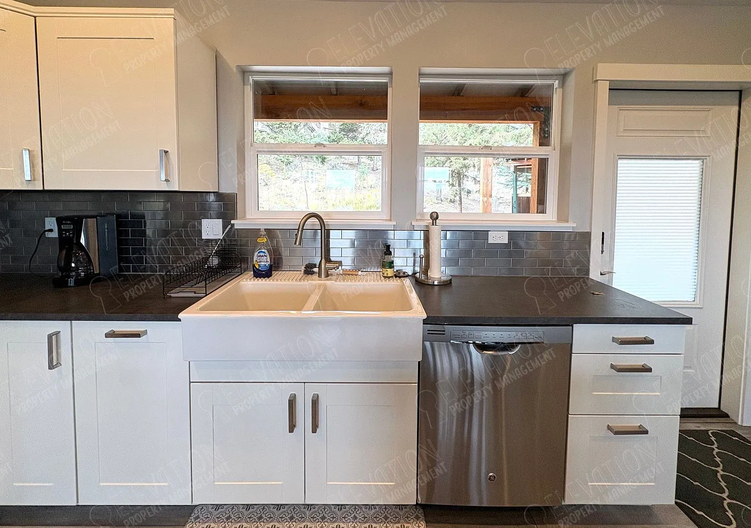 Furnished 1 BR ADU in Beautiful Awbrey Butte — Photo 3
