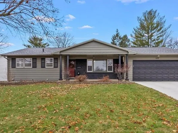610 Alpine Dr, Waterloo, IA 50702