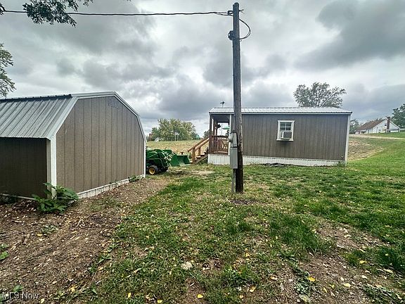 2nd image of 316 Main St